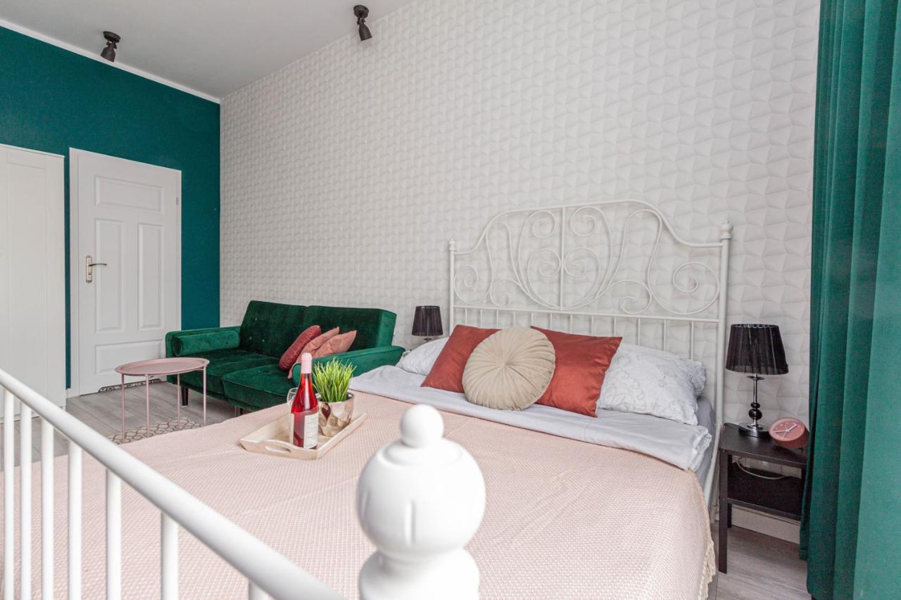 Sydonia Apartments ชเตชชิน ภายนอก รูปภาพ